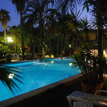 Garden Hotel San Giovanni La Punta Esterno foto