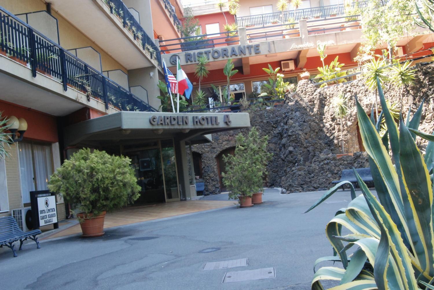 Garden Hotel San Giovanni La Punta Esterno foto