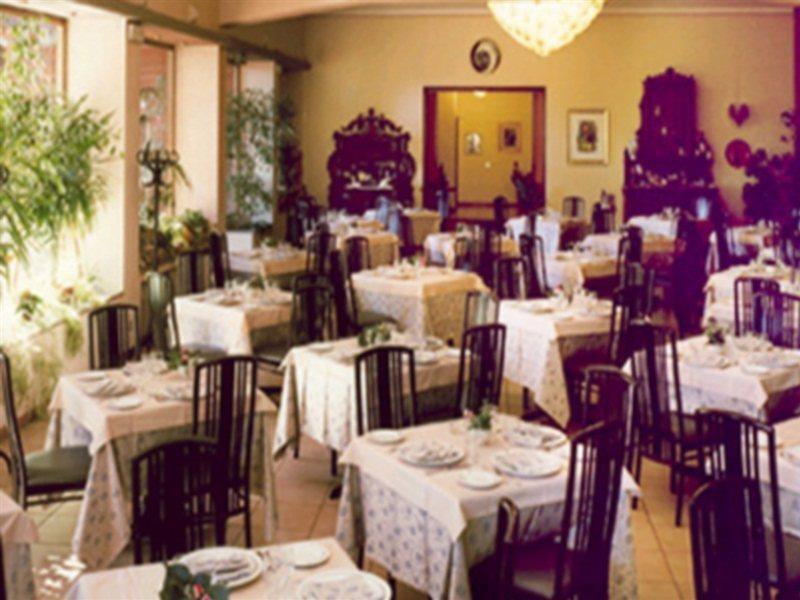 Garden Hotel San Giovanni La Punta Esterno foto